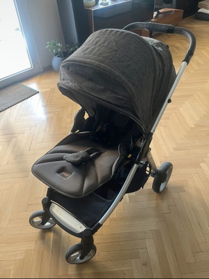 Mamas & Papas Armadillo stroller refurbished, lightweight and compact
