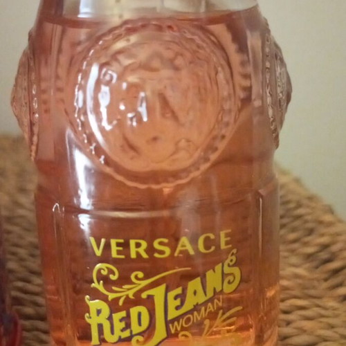 Versace Red Jeans Woman Eau de Toilette 75 ml like new
