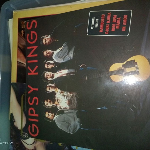 Gipsy Kings record used, Latin