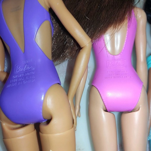 Barbie and Disney doll set like new