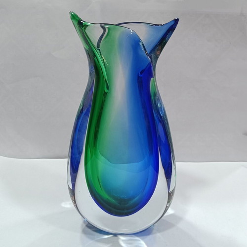 Collectible Murano Sommerso "Fish Tail" Vase like new, Mid-Century Modern