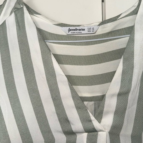 Stradivarius women's shirt used, size XS