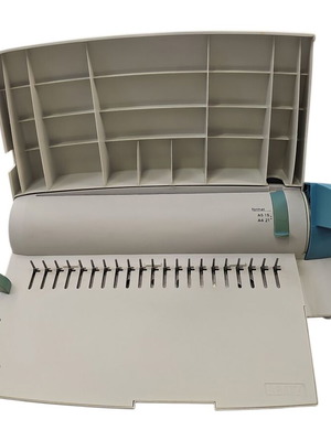 Μηχανή βιβλιοδεσίας CB 200 πλαστικού σπιράλ σαν καινούργιο, έως 140 φύλλα