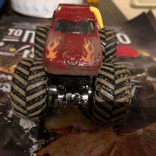 Monster truck like new 25#