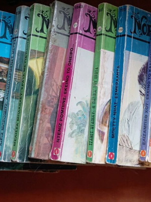 Viper Nora set of 14 books used