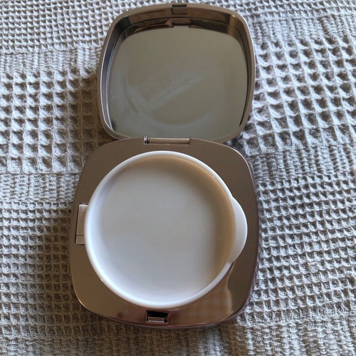 La Mer Luminous Lift Cushion Foundation Soft Cameo 41 like new