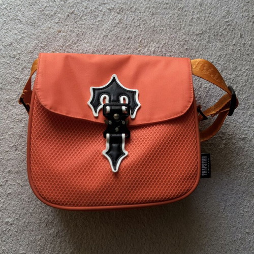Trapstar Irongate T τσαντάκι crossbody σαν καινούργιο, μαύρο και πορτοκαλί