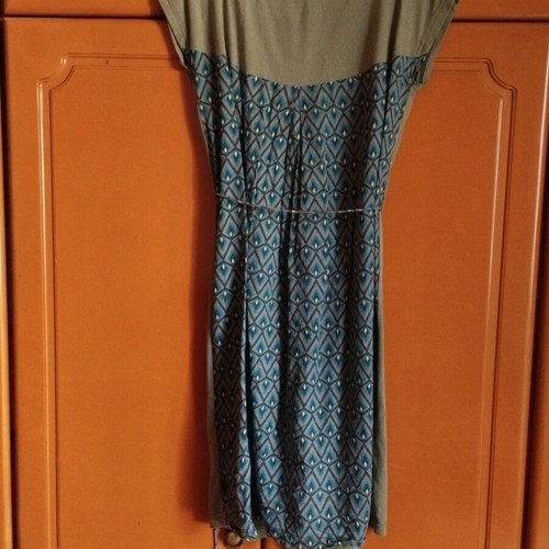 Dress knee-length like new, blue and green