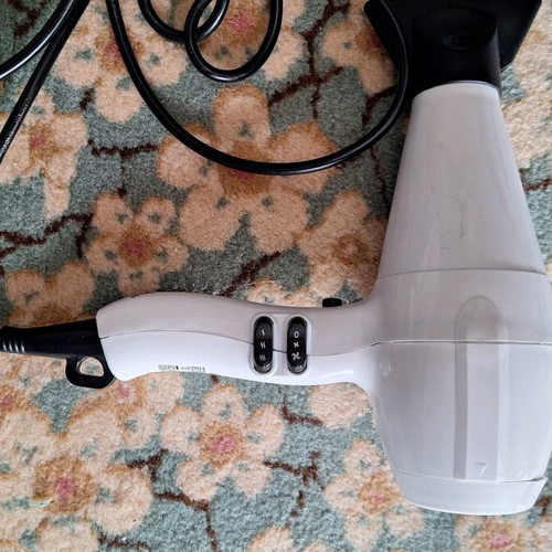 Labor professional hair dryer like new, 2,400 watt