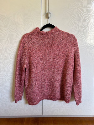 Wool pullover almost unused, size XL