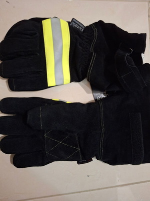 Holik Porelle fire fighting gloves EN 659 new