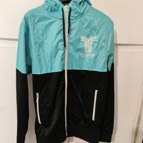 Windbreaker jacket like new, size M