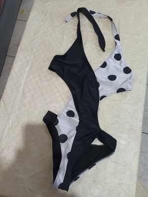 Monokini ολόσωμο μαγιό σαν καινούργιο, μαύρο και άσπρο πουά, μέγεθος L