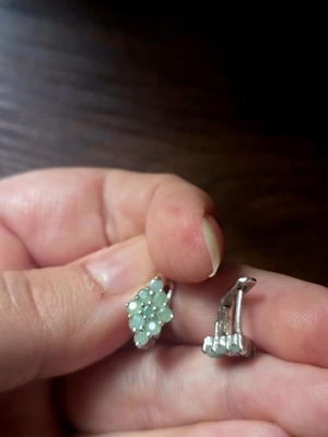 Silver earrings with emeralds, new, English clasp