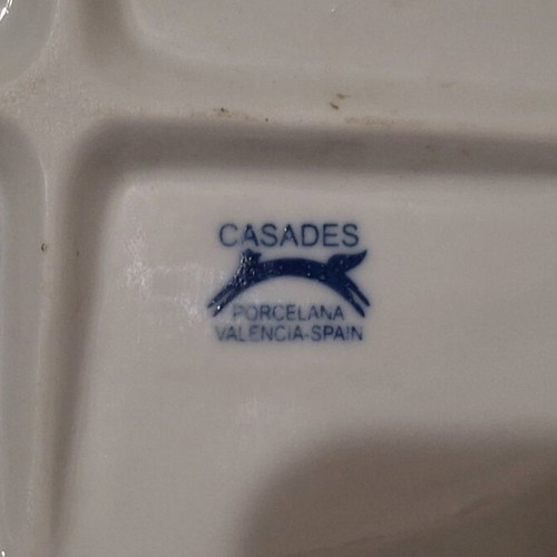 Cascades Friendship porcelain figurine, Spain