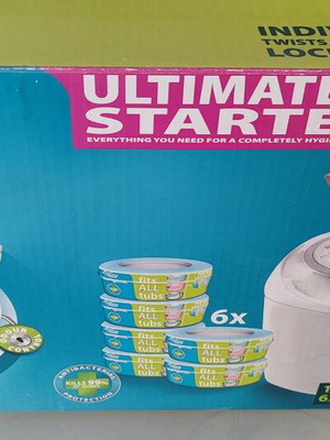 Tommee Tippee Sangenic nappy disposal system like new