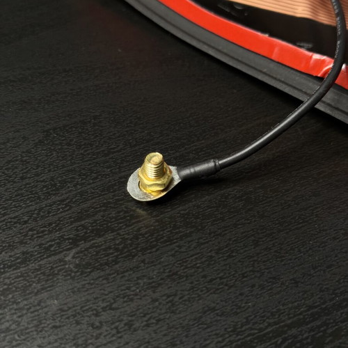 Shark car antenna new, glossy black with built-in cable
