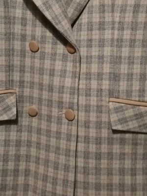 Autumn checked jacket L like new