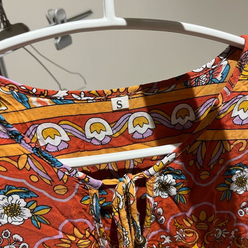 Vintage three-quarter printed dress used