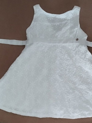 White summer dress for 3 years old, like new