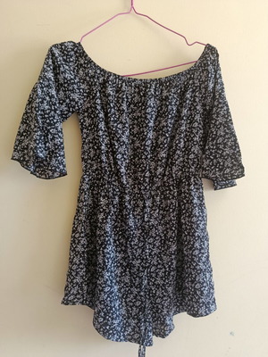Shein one-piece shorts like new, off-shoulder, black and white