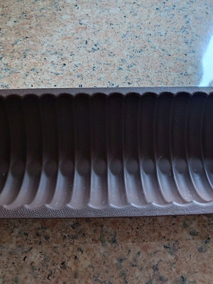 TESCOMA Cake or Ice Cream Mold 26cm like new, silicone