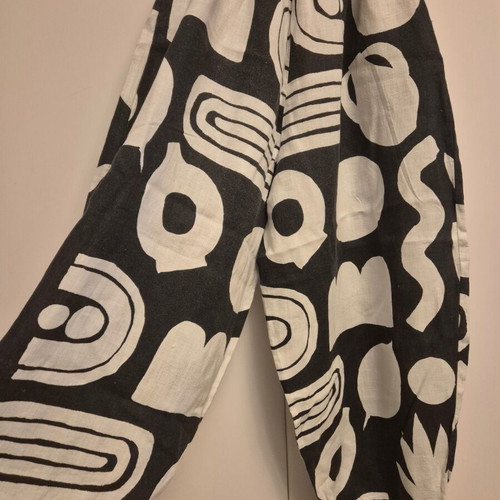 Galeria linen set balloon pants and bustier like new, black-white