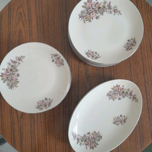 Scherzer Bavaria vintage porcelain plates like new
