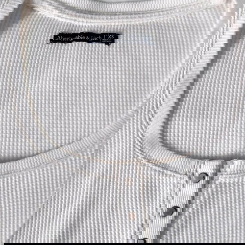 Блуза Abercrombie & Fitch бяла с копчета XS като нова