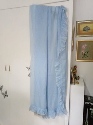 Set of 2 light blue semi-transparent curtains with ruffles
