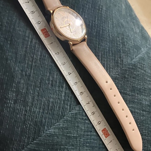 Watch pink gold used, needs battery replacement