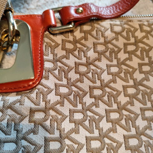 DKNY crossbody and handbag like new with leather details