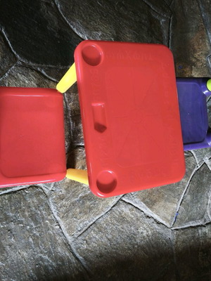 Children's table with two plastic chairs used