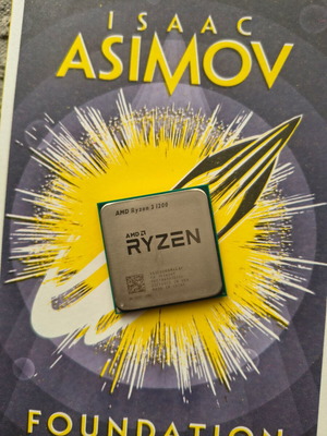 AMD Ryzen 3 1200 επεξεργαστής σαν καινούργιος