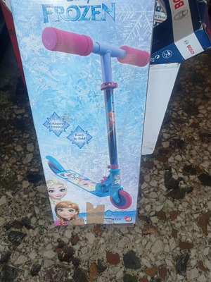 Frozen children's scooter used, ages 3 to 6
