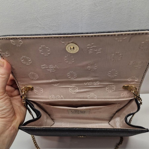 Veta evening shoulder bag like new, black with gold chain and glitter effect