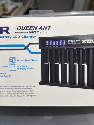 XTAR Queen ANT MC6 charger 6-slot, new in box