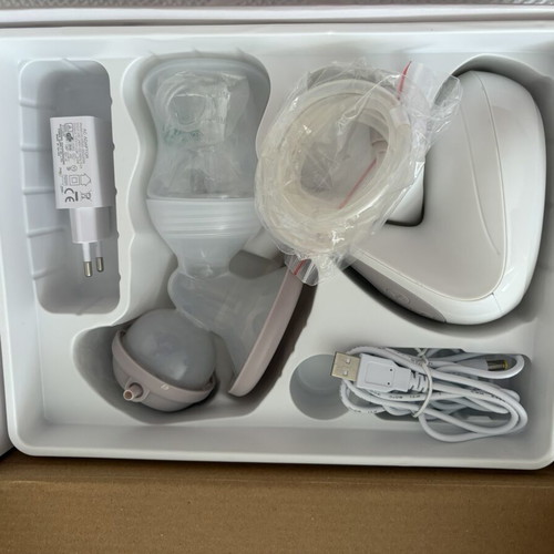 Cangaroo Electric Single Breast Pump Gentle Touch battery beige like new