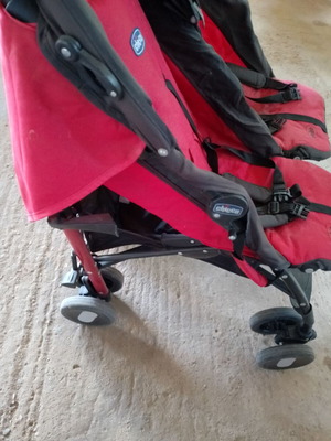 Chicco Echo Twin twin stroller used, Garnet