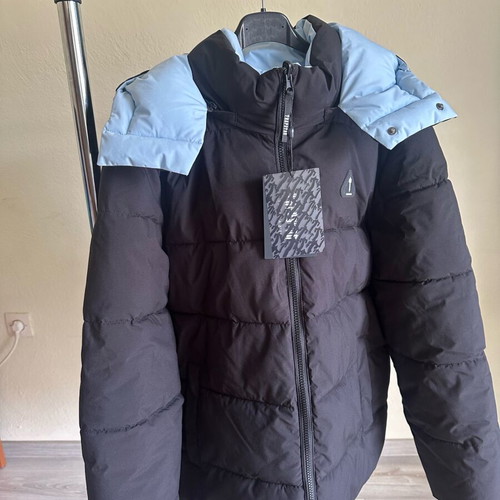 Trapstar puffer jacket new, size Medium