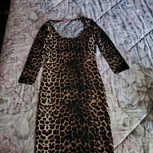 Pink Woman dress with animal print like new, size M
