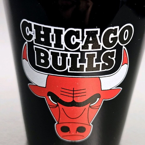 Collectible Chicago Bulls shot glass like new
