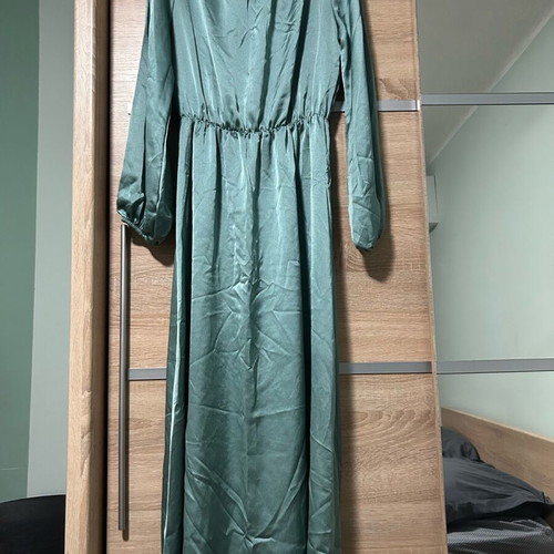 Dress satin maxi turquoise like new