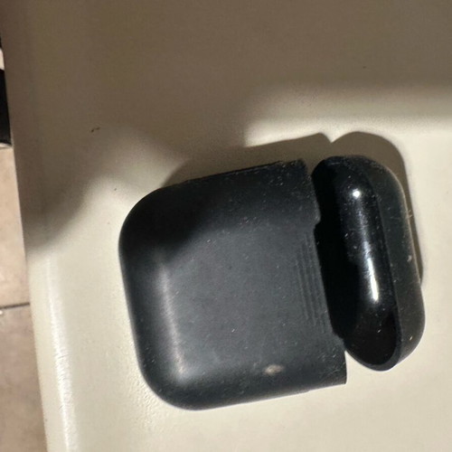 EarPods Case like new