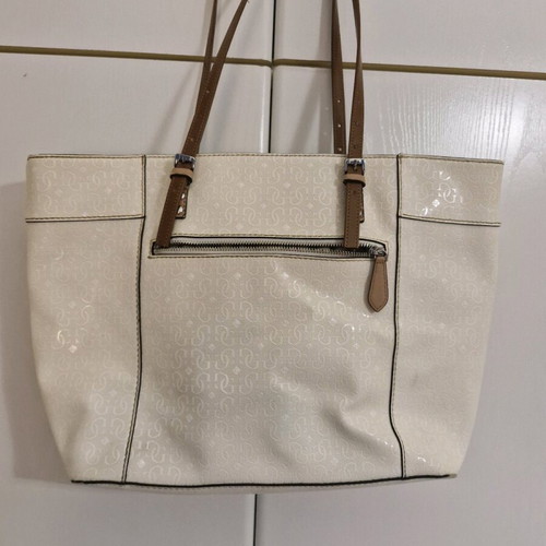 Guess bag large like new, white with charm