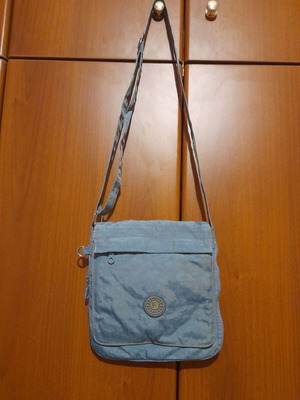 Crossbody bag like new