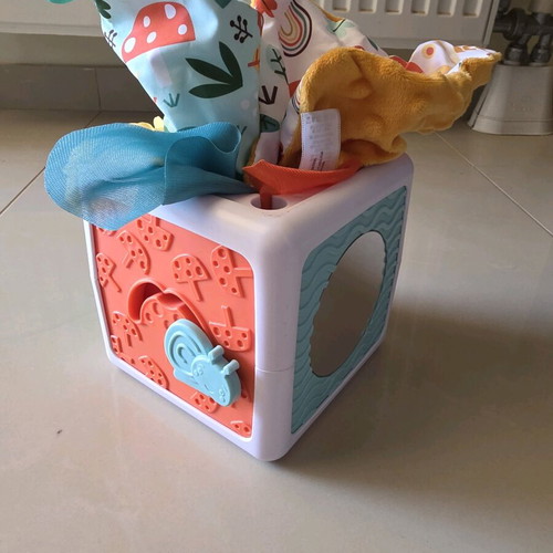 Fisher Price Activity Box like new for baby 3+ months
