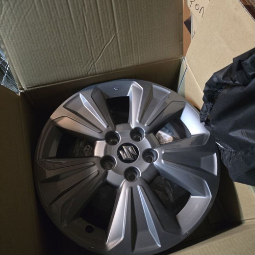 Suzuki Vitara wheels with ceramic coating, like new