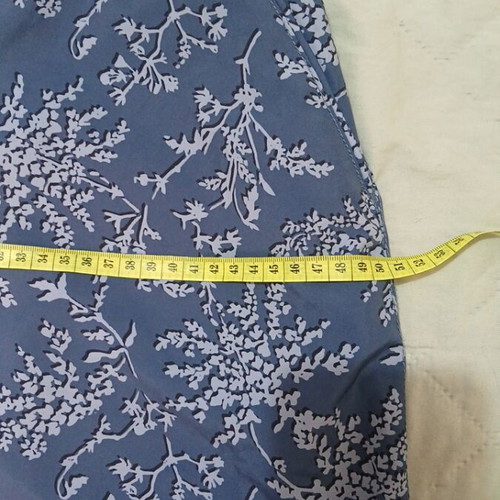Jack Wolfskin skirt like new with integrated shorts, blue