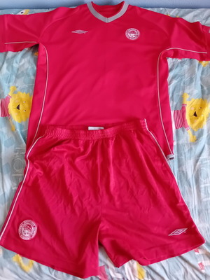 Olympiacos football jersey and shorts 2002 used, authentic, youth size